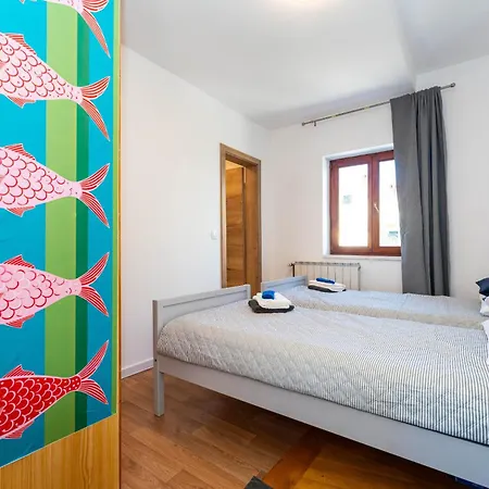 My Dalmatia - Slanica With Private Parking Apartment *