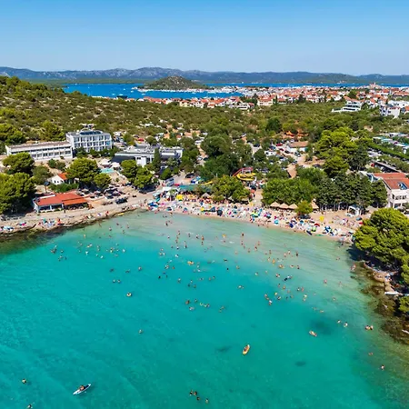 My Dalmatia - Slanica With Private Parking Murter
